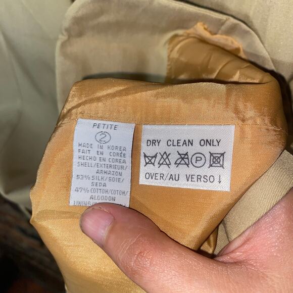 Liz Claiborne Beige Silk Blend Button Down Blazer Jacket Women's Size 2P Petite - Picture 5 of 6